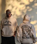 هودی Pull&Bear طرح One piece - Image 2